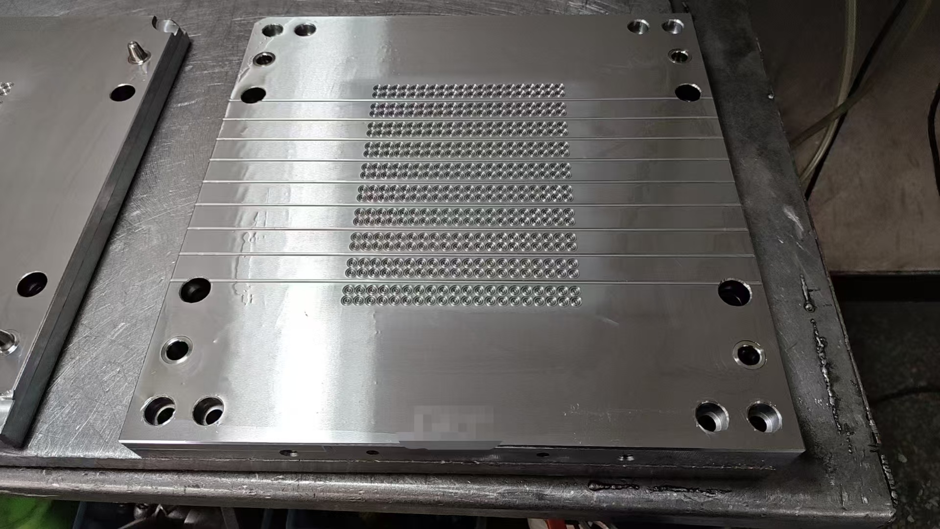 清远模具